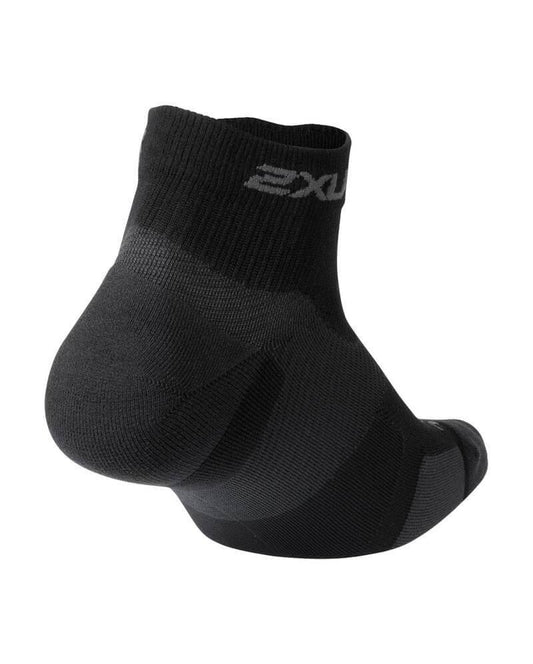 2XU Vectr Light Cushion 1/4 Crew Socks - Black/Titanium - D Byk Store