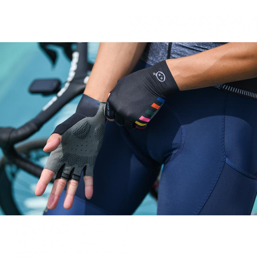 Monton Weekend Gloves-Black - D Byk Store