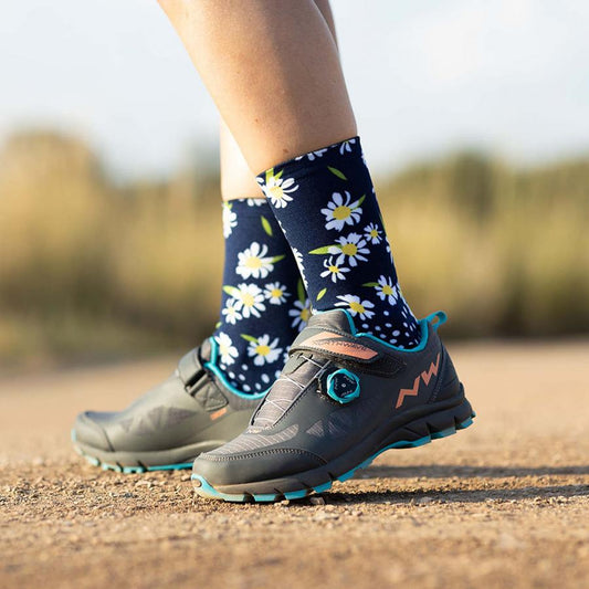 Sox Daisy Running Crew Socks - D Byk Store