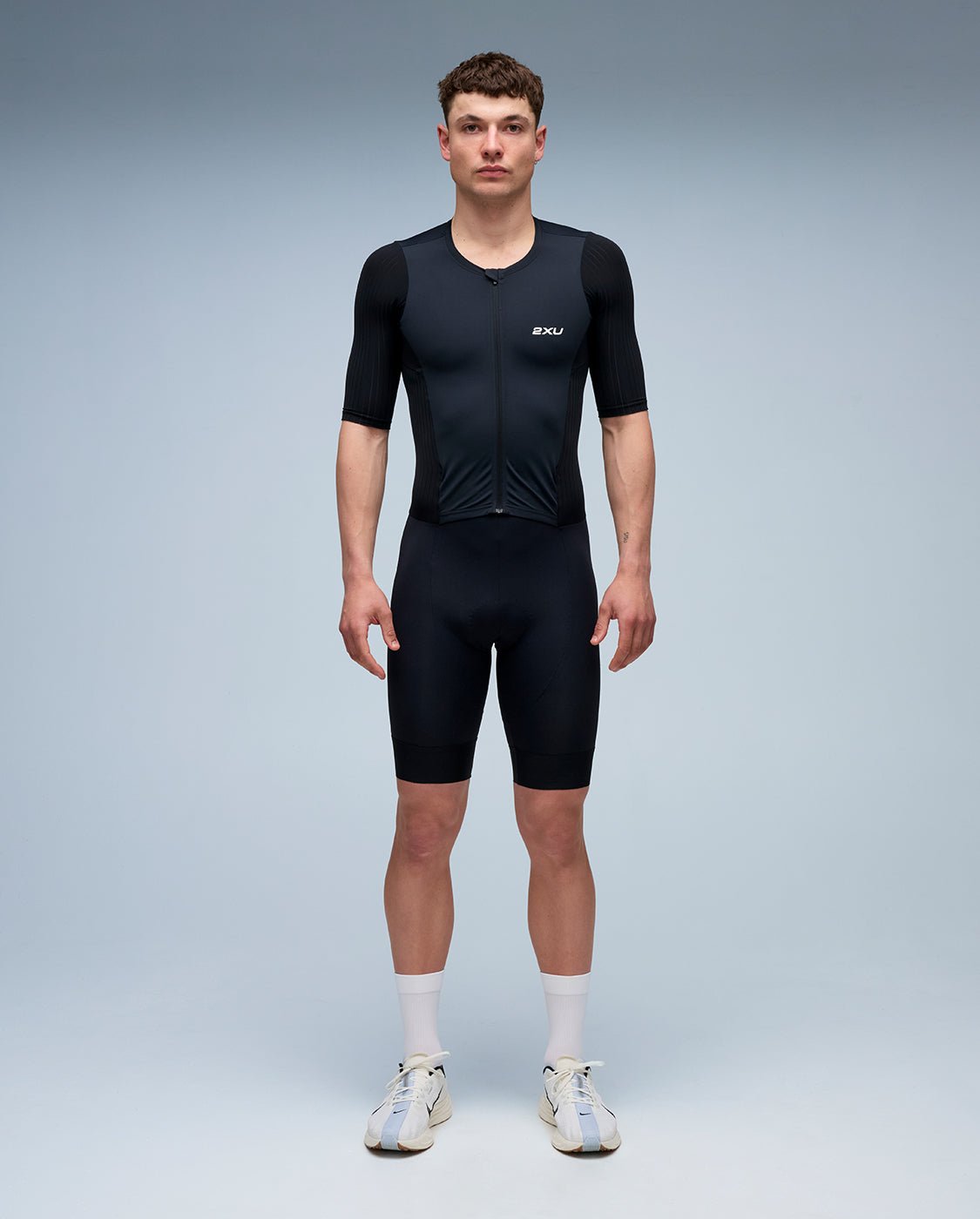 2XU Men's Aero Sleeved Trisuit - Black/White - D Byk Store