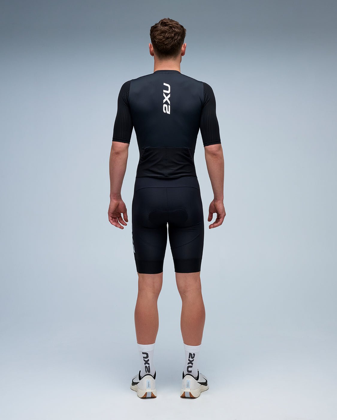 2XU Men's Aero Sleeved Trisuit - Black/White - D Byk Store