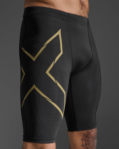 2XU Men's Light Speed Compression Shorts - Black/Gold Reflective - D Byk Store