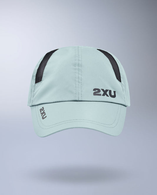 2XU Run Cap - Smoke Blue/Black - D Byk Store