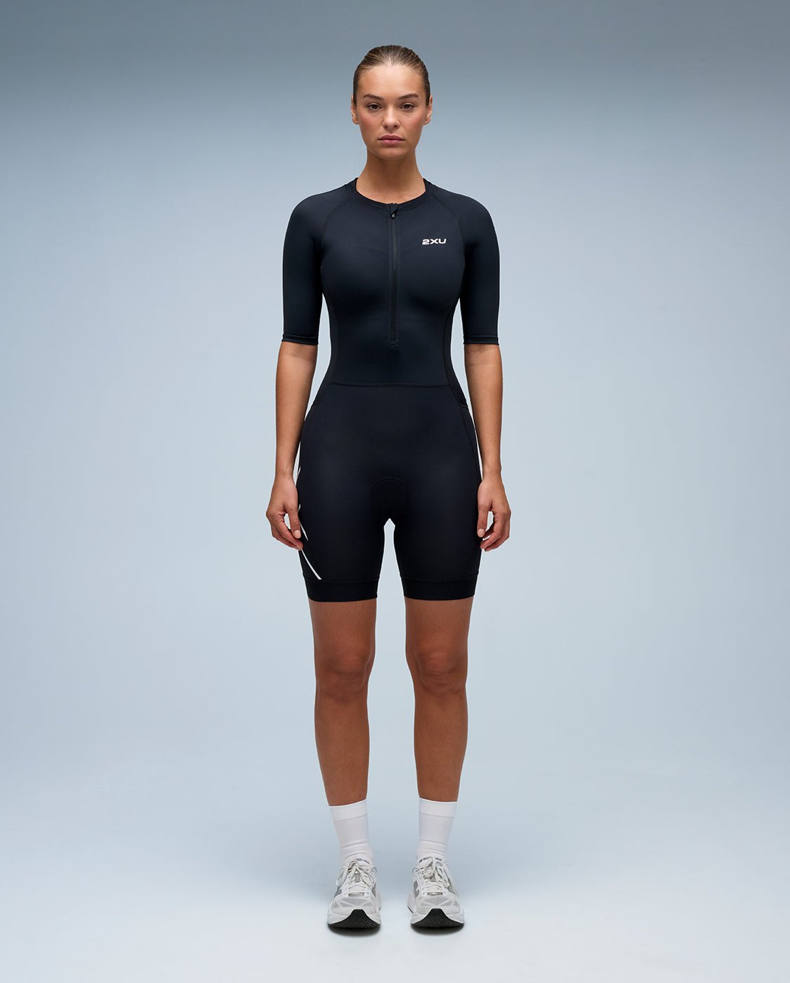 2XU Women's Core Sleeved Trisuit - Black/White - D Byk Store