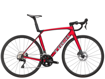 Trek Madone SL 5 Gen 8 2027 - Gloss Fury Red/Matte Deep Smoke