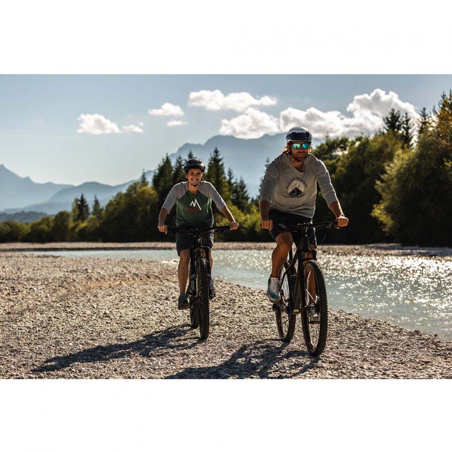 Abus Montrailer Helmet-Velvet Black - D Byk Store