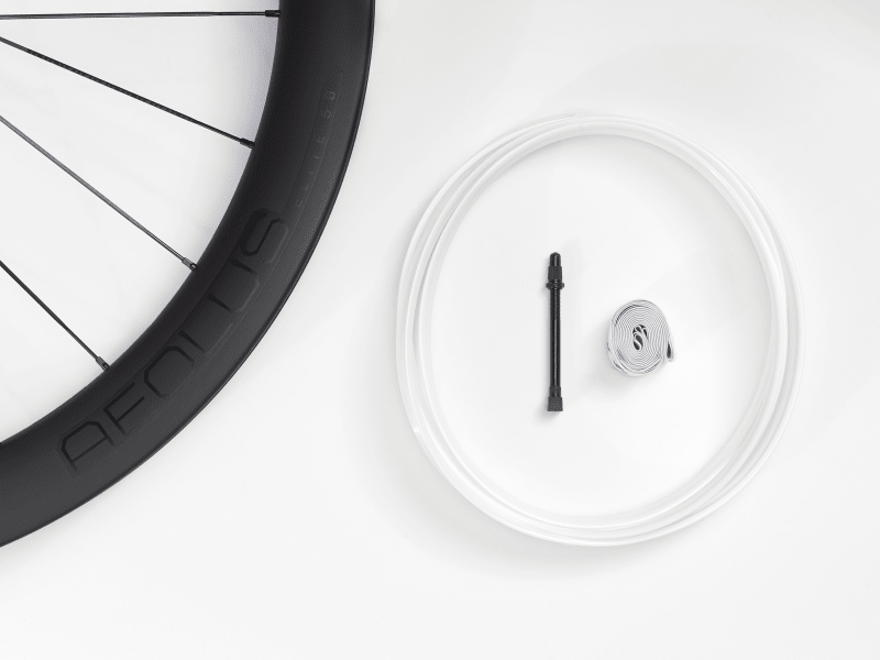 Bontrager Aeolus Elite 50 TLR Disc Road Wheel - Front - D Byk Store