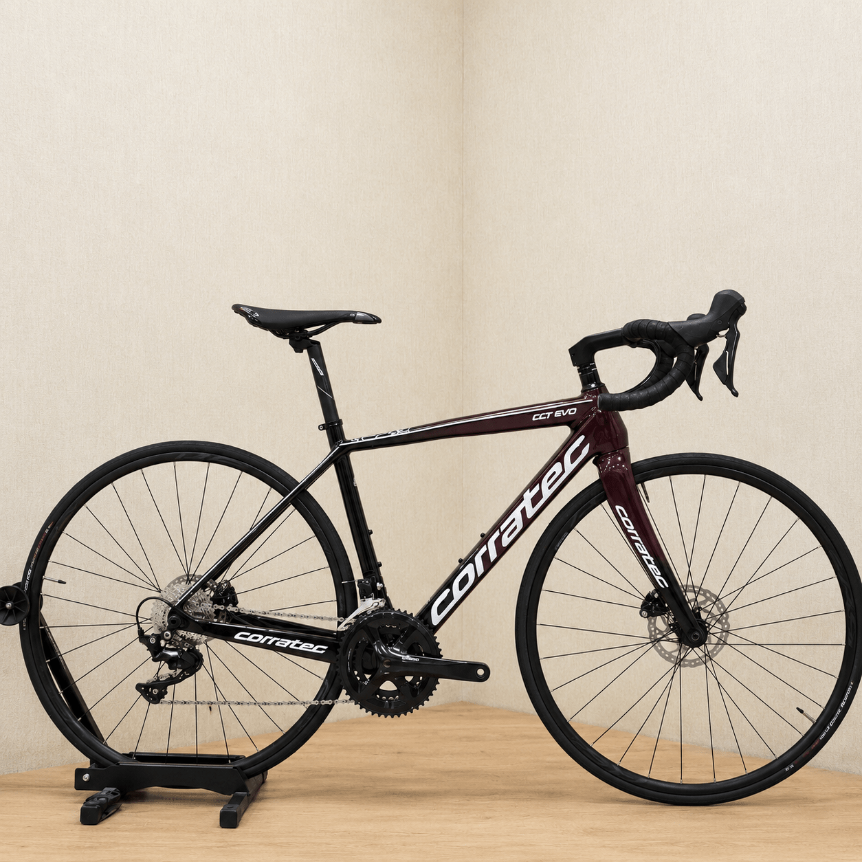 Corratec CCT EVO Factory Team 105 - Black Red - D Byk Store