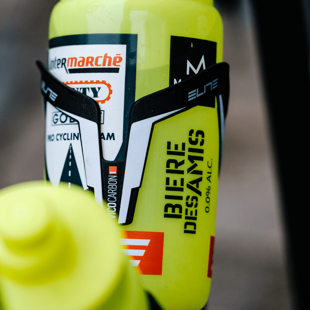 Elite Bottle Cage Vico Carbon Mat - Red Graphic - D Byk Store