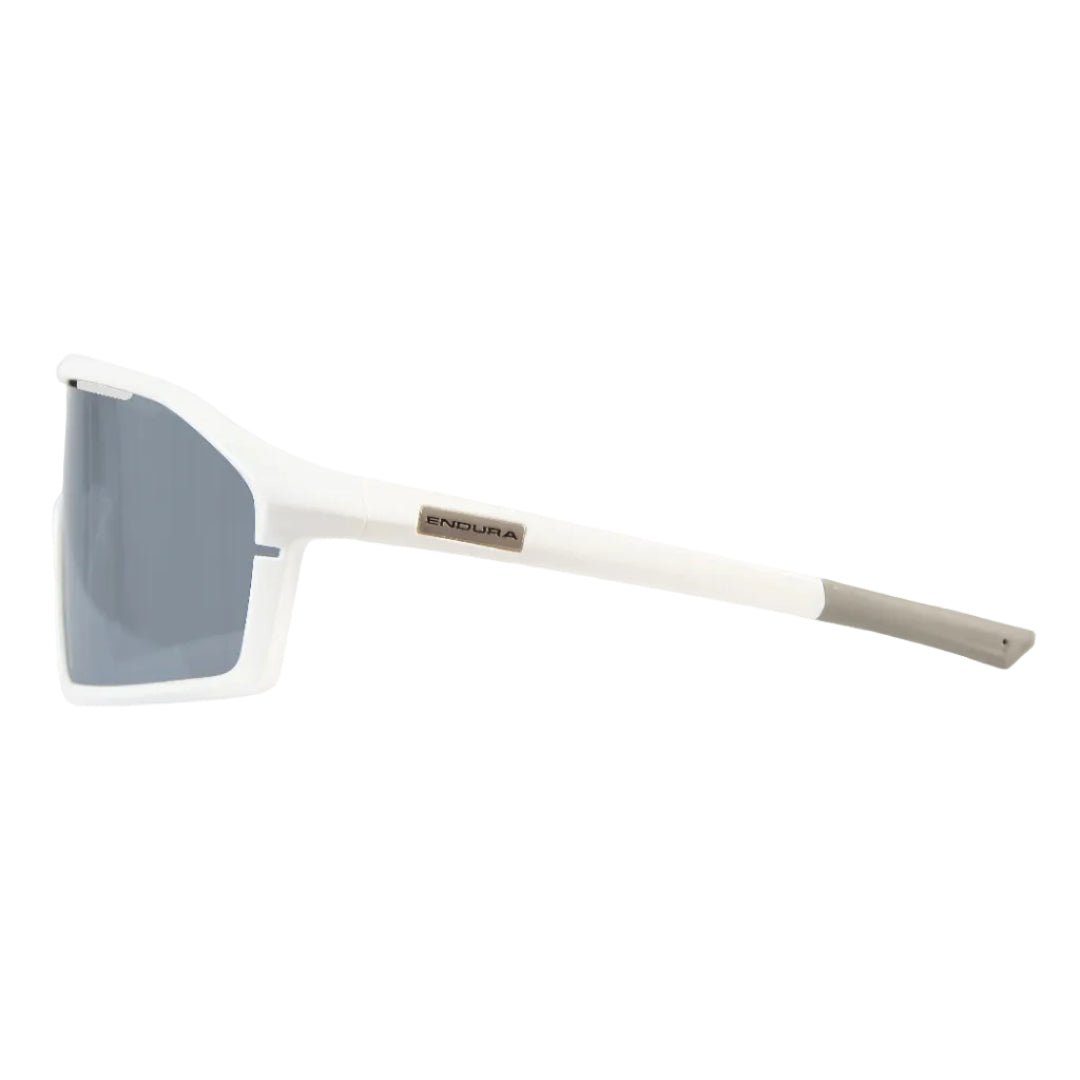Endura Gabbro Glasses - White - D Byk Store