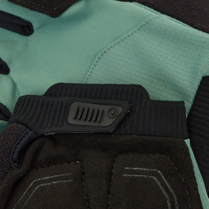 Endura Loop Mitts - Sage Green - D Byk Store