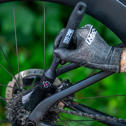 Muc-Off Drivetrain Detailing Brush