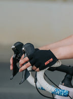 Monton Shadow Gloves - Black - D Byk Store