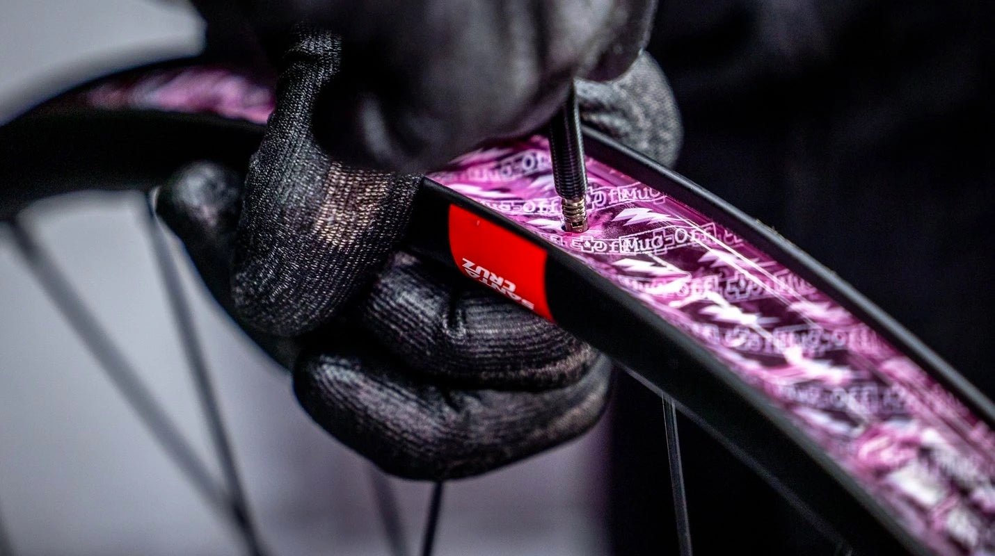 Muc off Kit Ultimate Tubeless Setup - D Byk Store