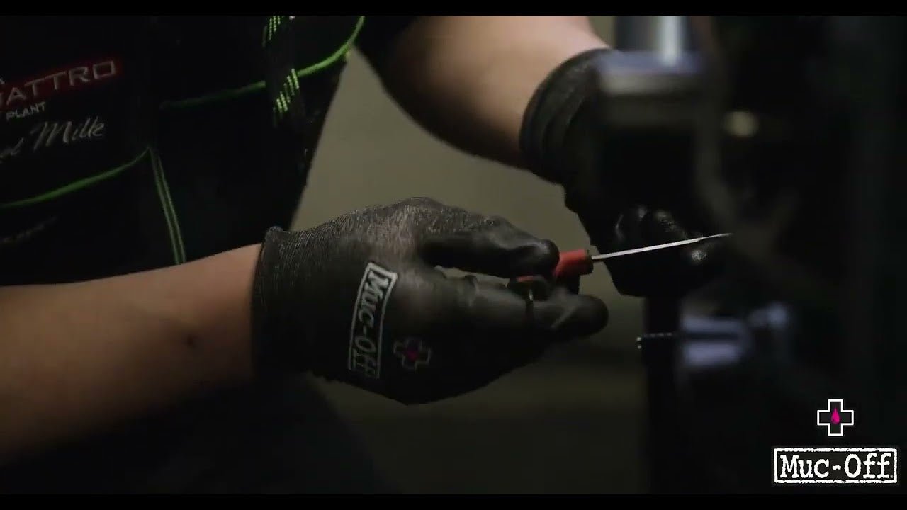 Muc off Mechanics Gloves - D Byk Store
