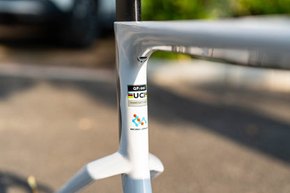 Quick Pro ER:ONE Aero Road Frameset with Handlebar (Starlight White) - D Byk Store