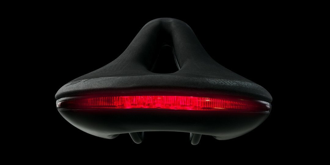 Selle Italia ST 7 Vision Superflow Saddle - D Byk Store