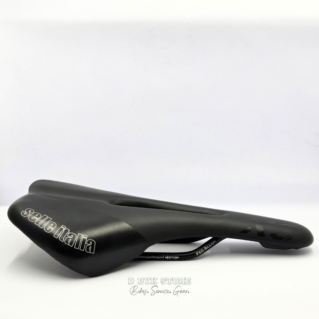 Selle Italia X3 Flow Saddle - Black - D Byk Store