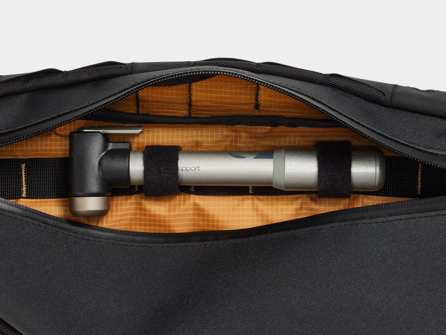 Trek Adventure Boss Full Frame Bag - 3.4L - Black - D Byk Store