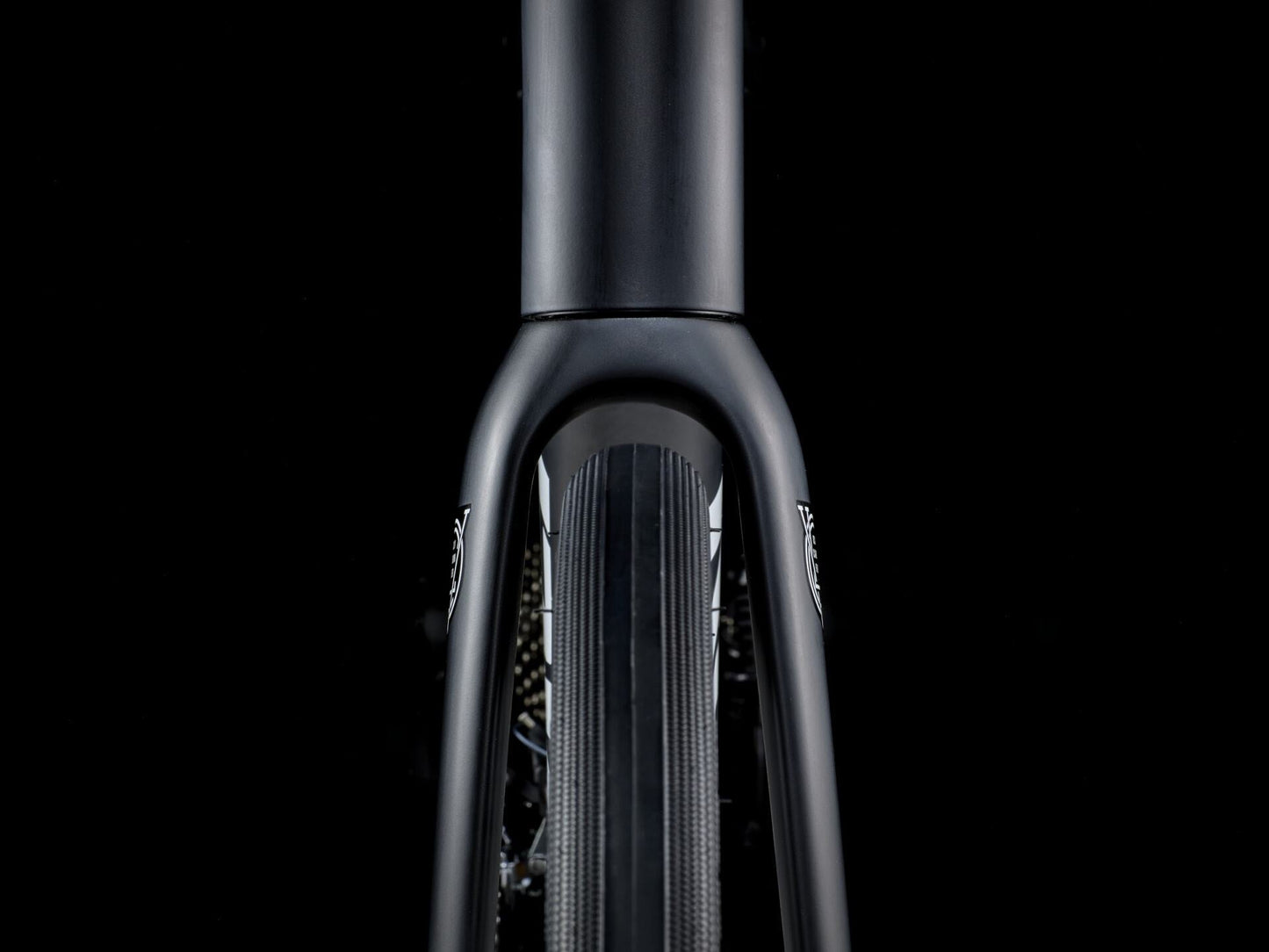 Trek Domane AL 5 Disc Gen 4 - Matte Trek Black - D Byk Store
