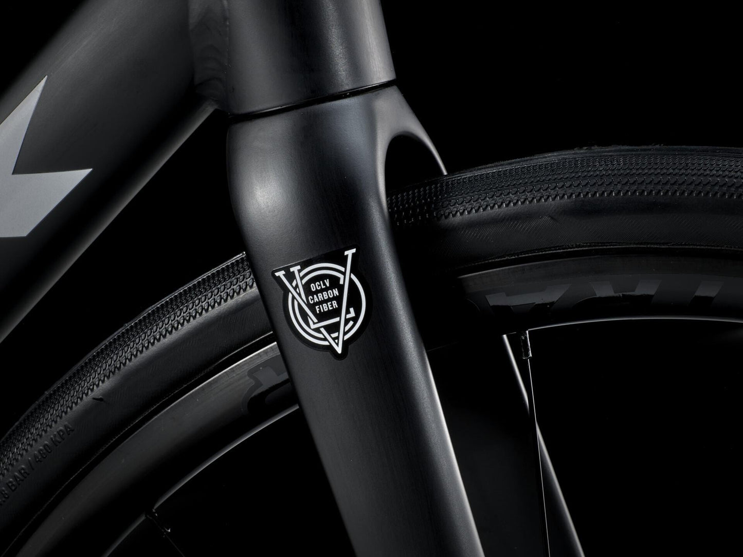 Trek Domane AL 5 Disc Gen 4 - Matte Trek Black - D Byk Store