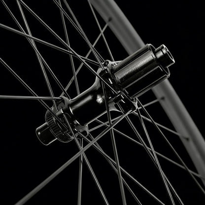 Tukuswheels VELO-C50 - Disc Brake - Shimano - Centerlock Thru-Axle - Silver - D Byk Store