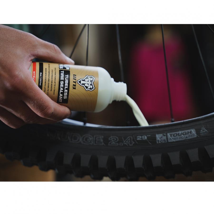 WTB TCS Tubeless Tire Sealant (8oz/236ml) (with Injector Lid & Valve Core) - D Byk Store